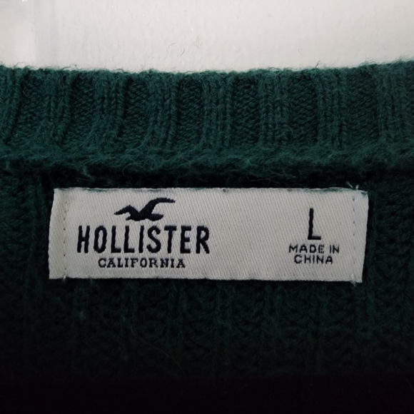 Hollister Sweater - Picture 2 of 2